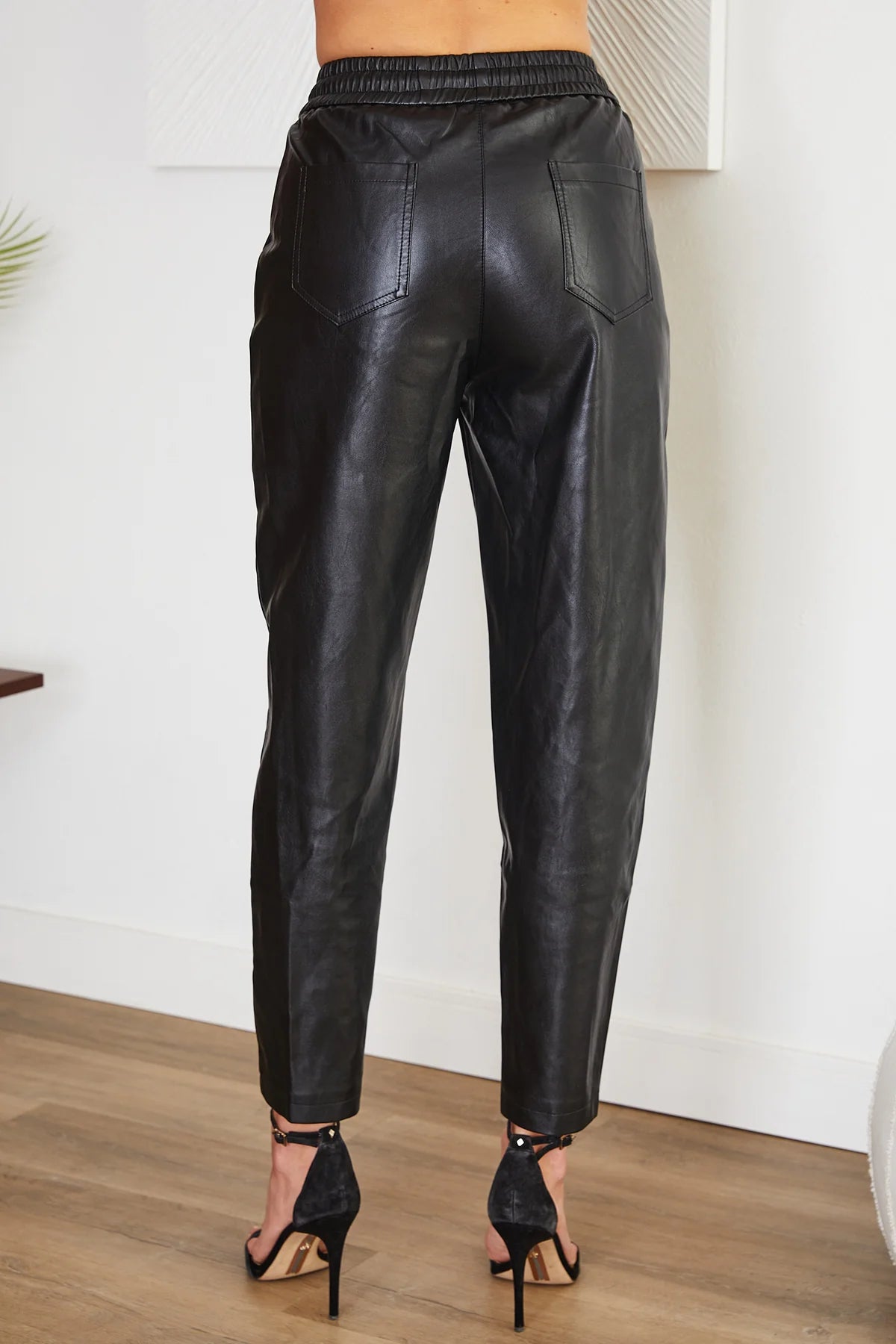 The High-low Hem Jogger