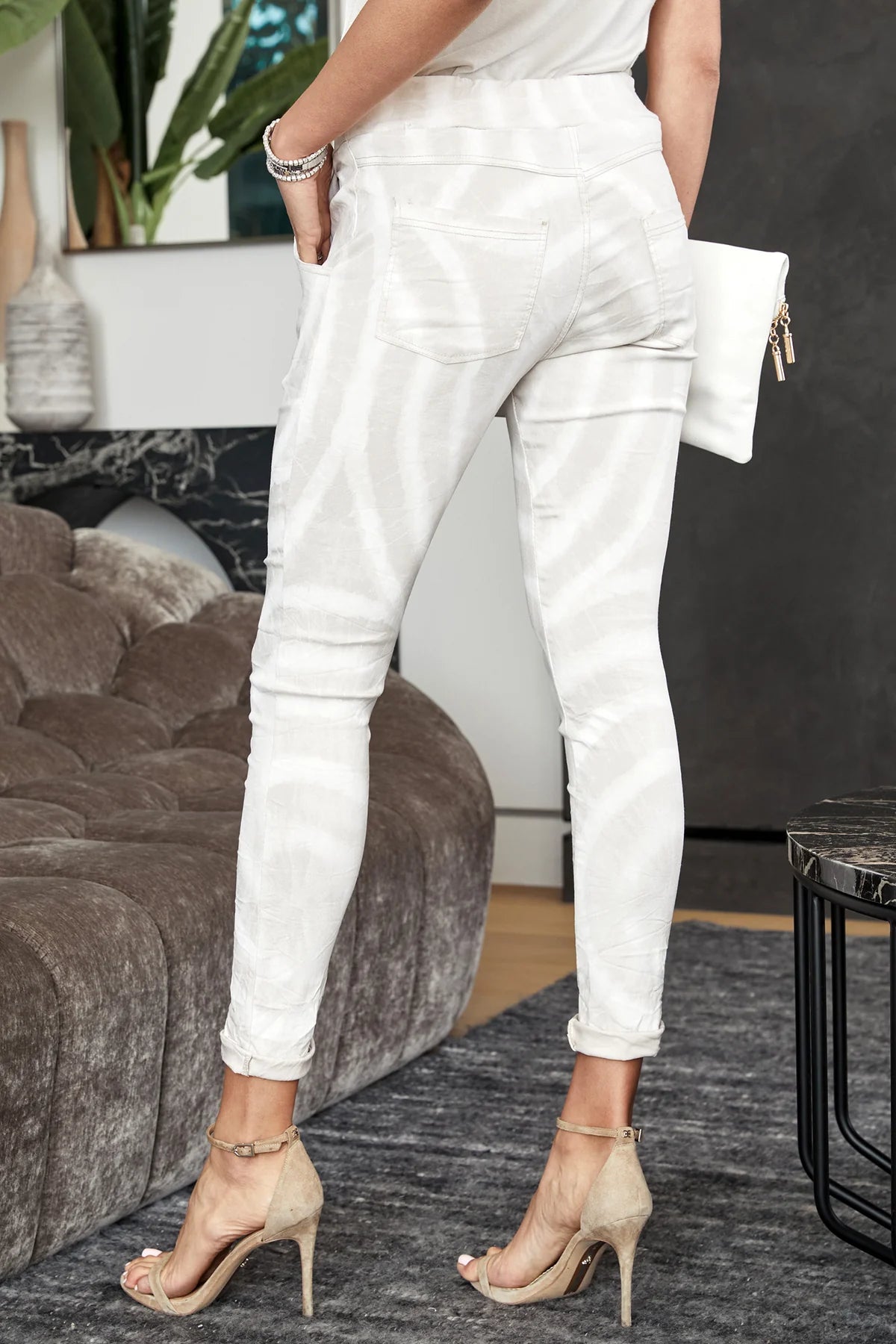The Ring Dye Crinkle Joggers