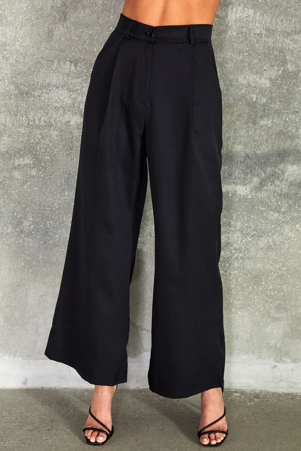 The Elsa Wide Leg Pant