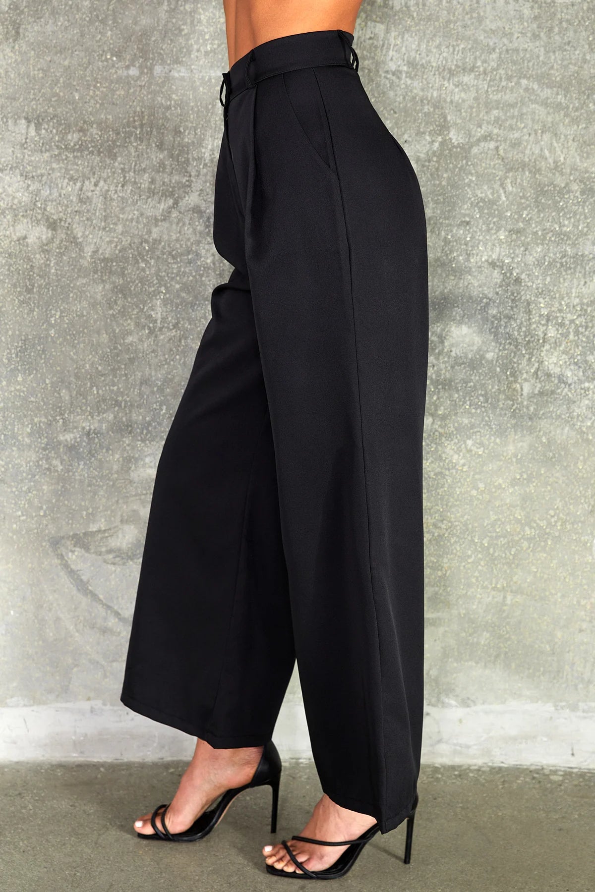The Elsa Wide Leg Pant
