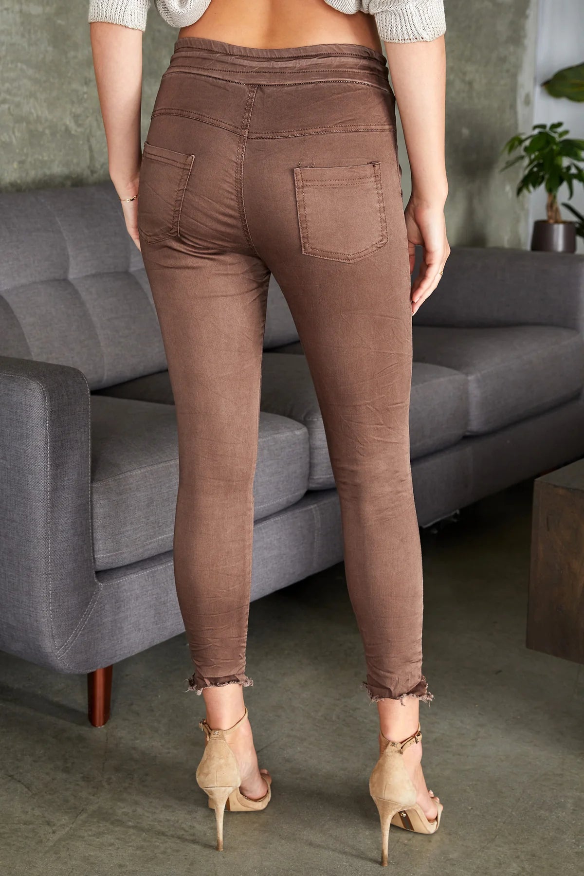 The Double Pocket Crinkle Jogger