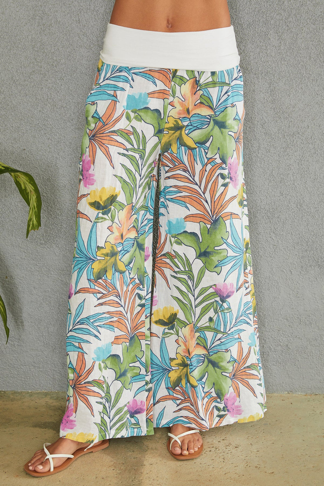 The Tropic Leaf Print Linen Pant